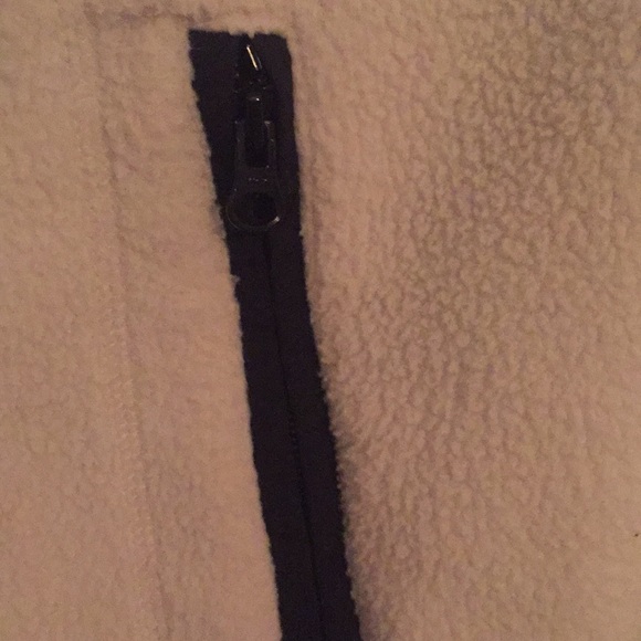 Consensus - Picture 2 of 7